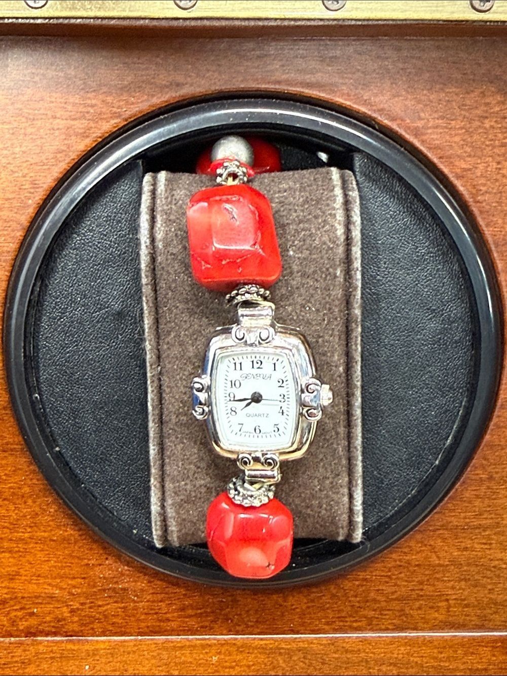 Gorgeous Geneva Red Rocks Beaded Quartz Bracelet Watch